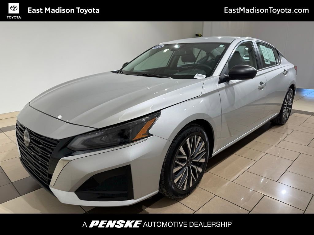 2024 Nissan Altima SV