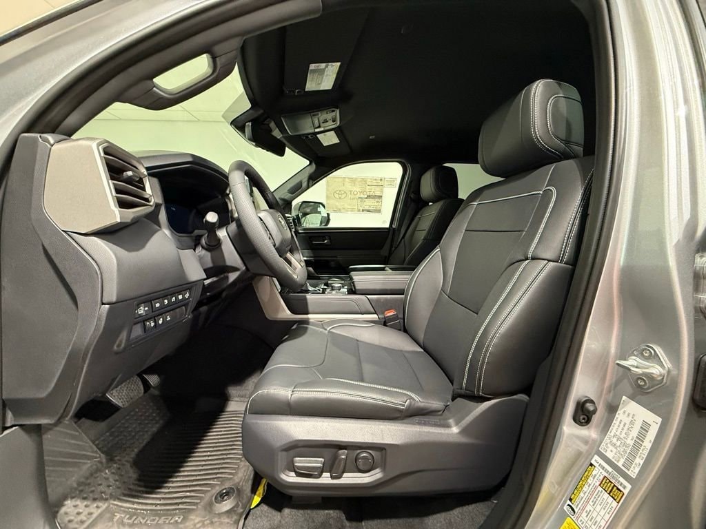 2026 Toyota Tundra Limited - Photo 12