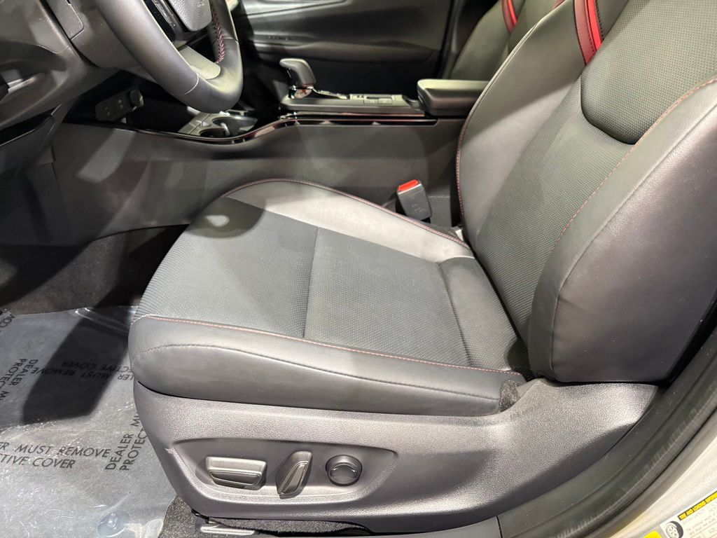 2024 Toyota Prius Prime XSE - Photo 15