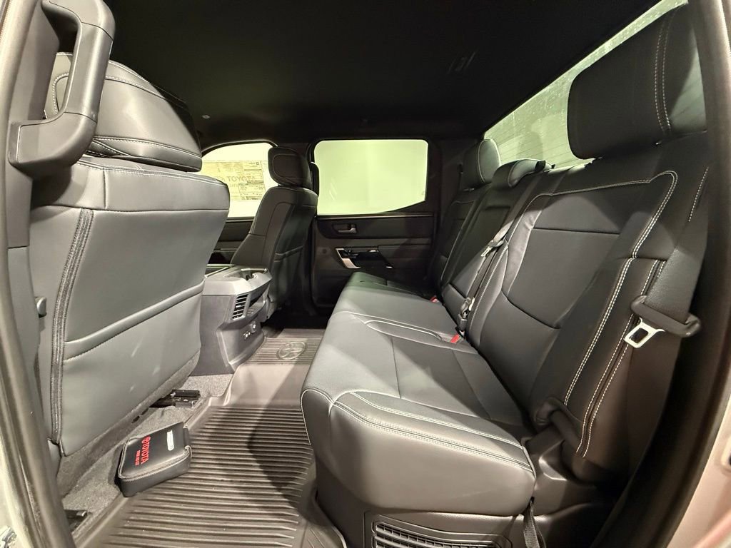 2026 Toyota Tundra Limited - Photo 17