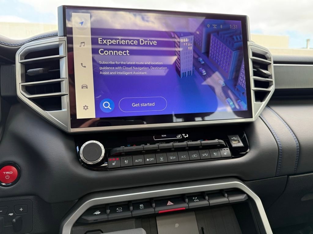 2025 Toyota Sequoia Platinum - Photo 28