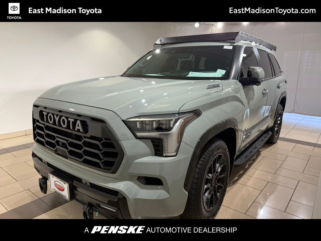 2025 Toyota Sequoia Platinum's photo
