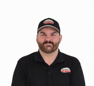 Staff member Thomas Wenger from ID_251598