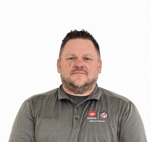 Staff member Jason Schultz from ID_93dae5