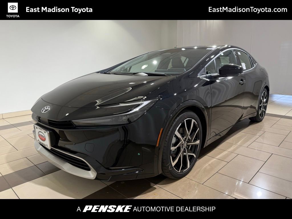 2026 Toyota Prius XSE Premium's photo