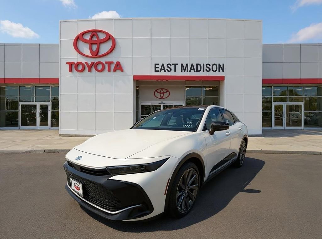 2026 Toyota Crown Limited's photo