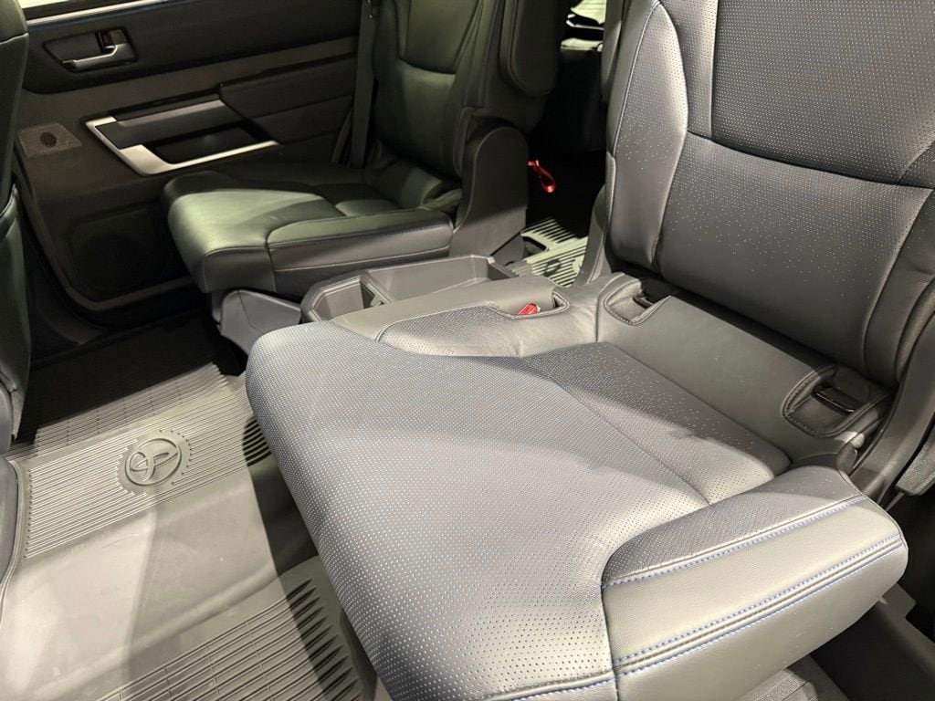 2025 Toyota Sequoia Platinum - Photo 20