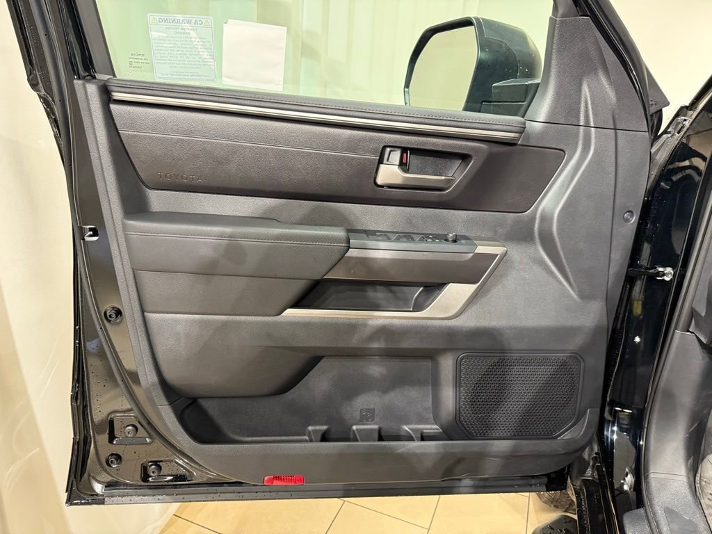 2026 Toyota Tundra SR5 - Photo 13