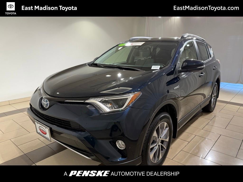 2018 Toyota RAV4 Hybrid SUV 