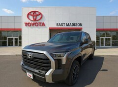 2026 Toyota Tundra i-FORCE MAX Limited LIMITED CREWMAX 5.5