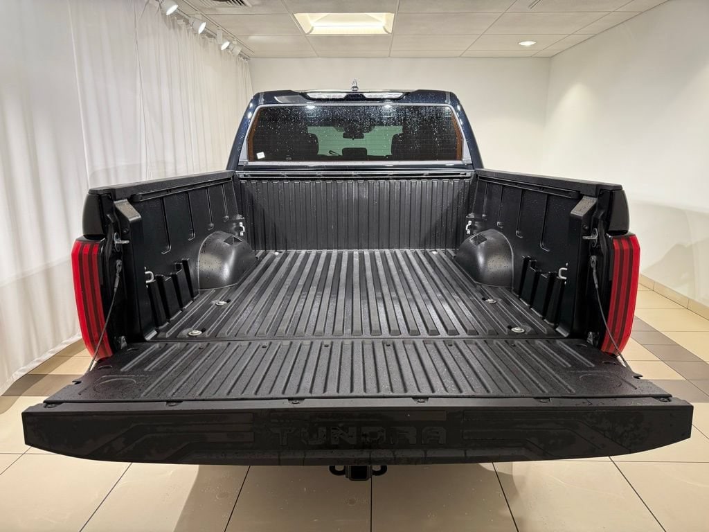 2026 Toyota Tundra SR5 - Photo 10