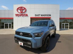 2025 Toyota 4Runner SR5 4WD SR5