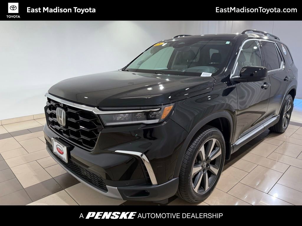 2025 Honda Pilot Elite AWD's photo