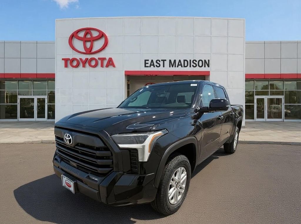 2026 Toyota Tundra SR5's photo