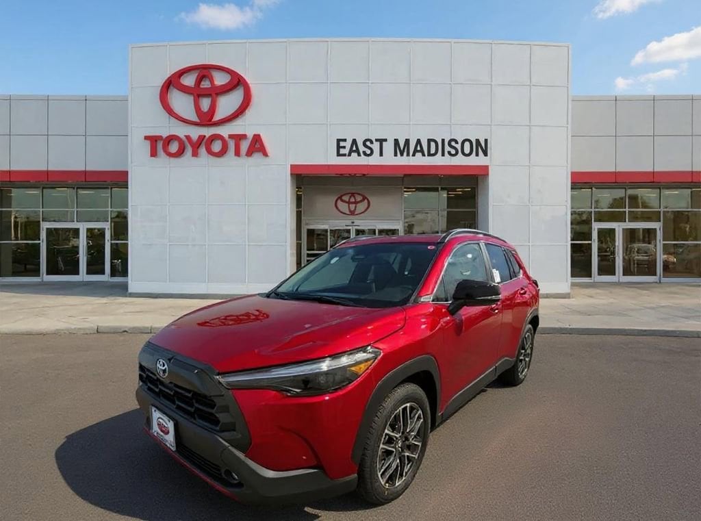 2026 Toyota Corolla Cross XLE's photo