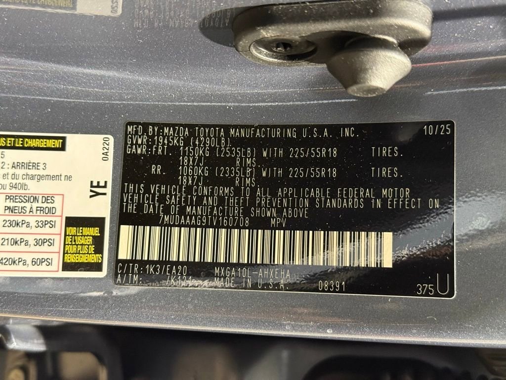 2026 Toyota Corolla Cross XLE - Photo 32