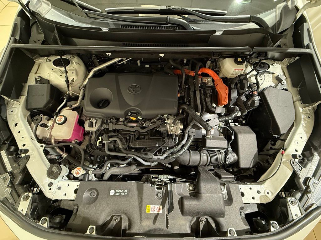 2022 Toyota RAV4 SE - Photo 10