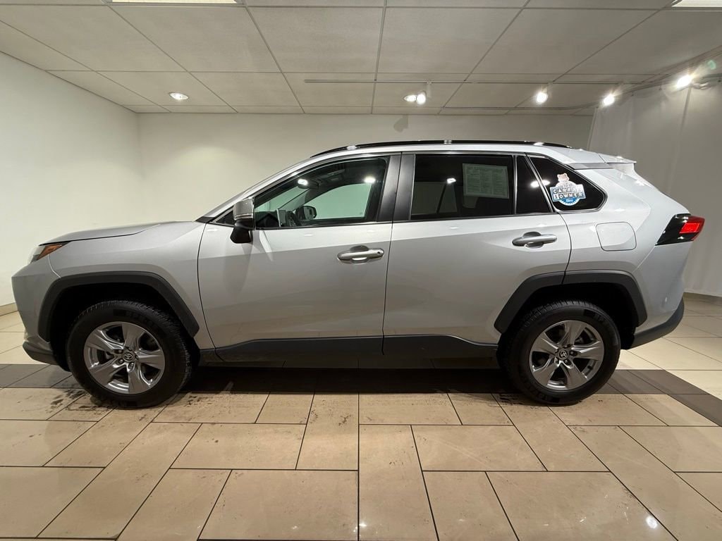 Certified 2024 Toyota RAV4 XLE with VIN 2T3P1RFV1RW472316 for sale in Kansas City