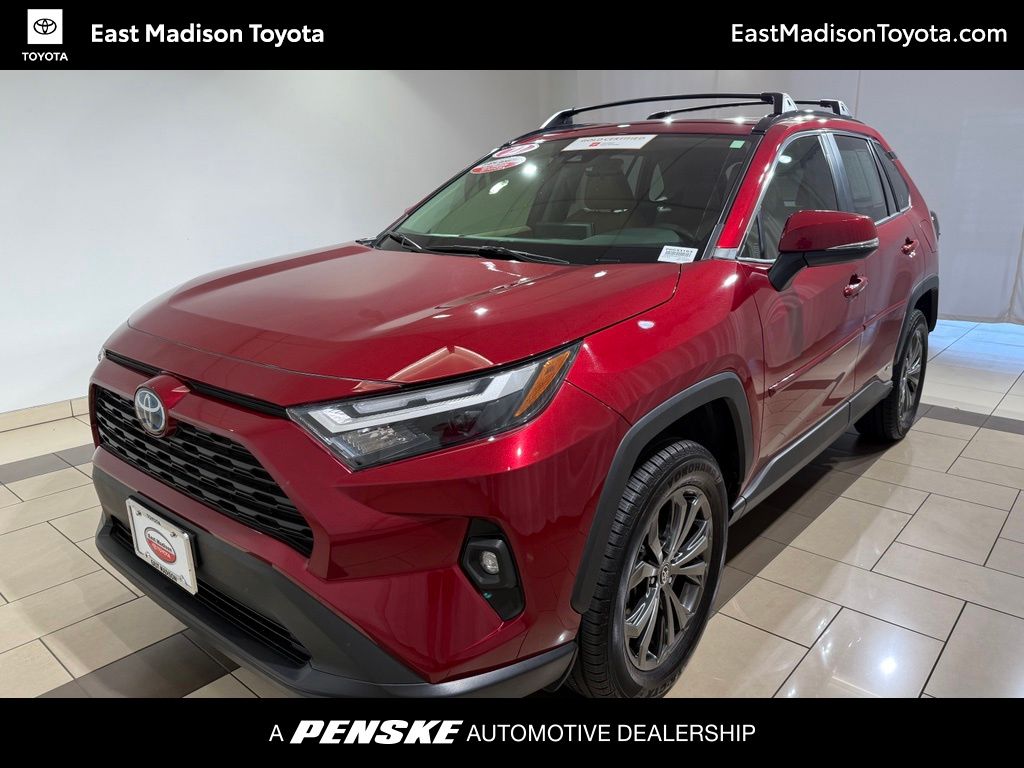 2022 Toyota RAV4 Hybrid SUV 