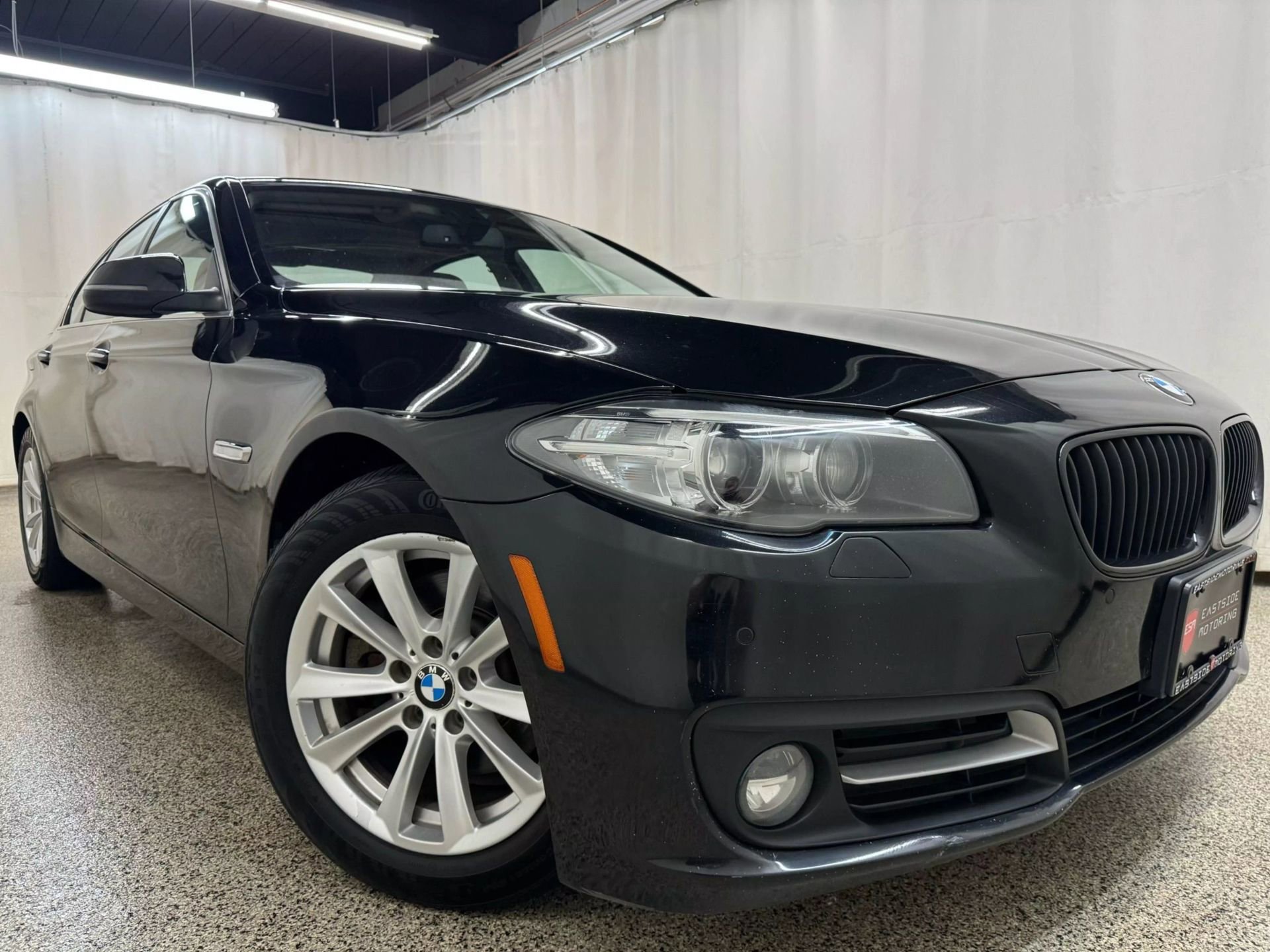 2015 Bmw 528xi xDrive Sedan photo 3