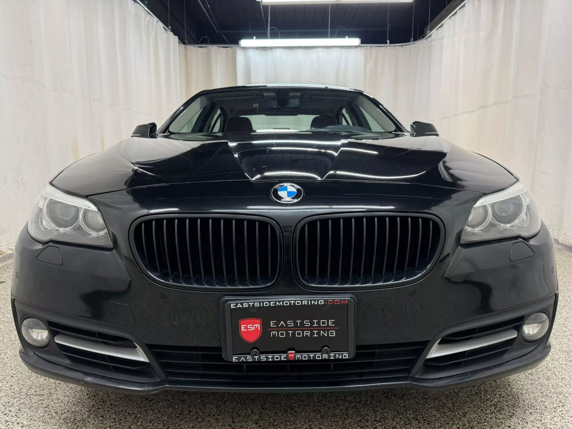 2015 Bmw 528xi xDrive Sedan photo 2
