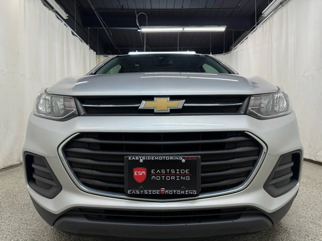 Used 2018 Chevrolet Trax LS Sport Utility 4D AWD  LS