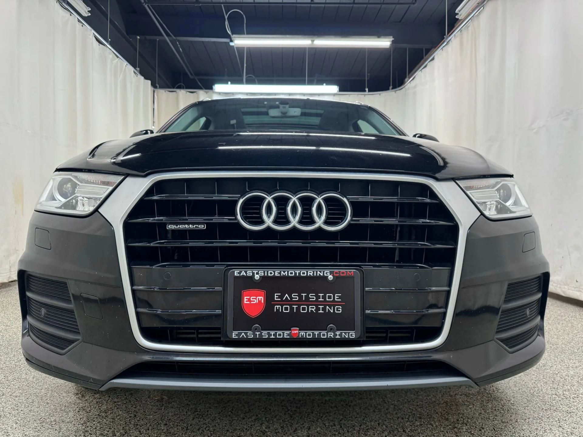 2016 Audi Q3 Premium Plus photo 2
