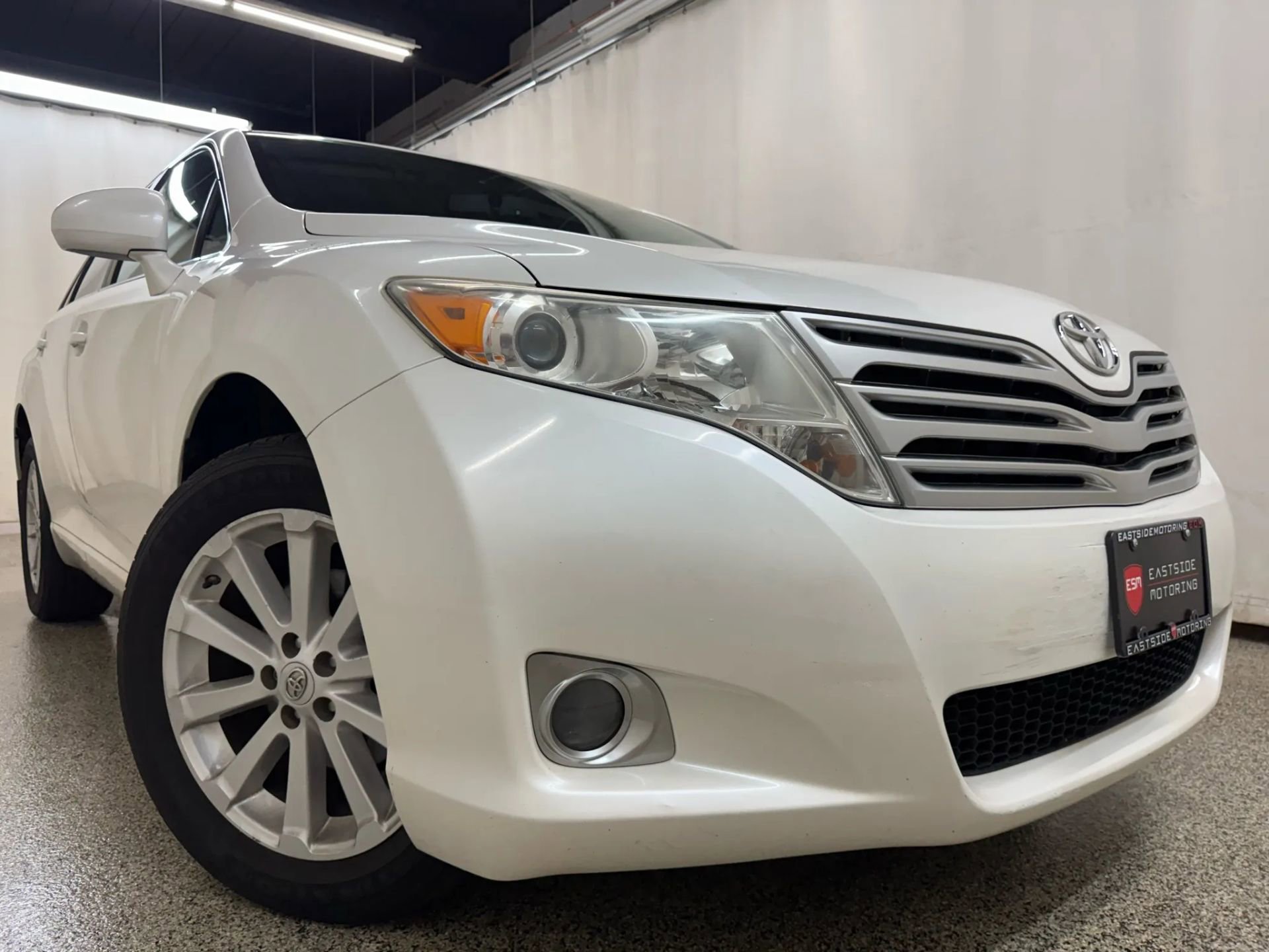 2012 Toyota Venza XLE photo 3