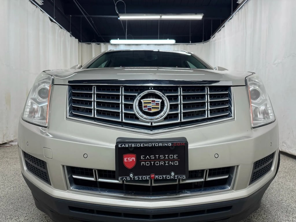 Used 2016 Cadillac SRX Luxury Collection Sport Utility 4D AWD  Luxury Collection