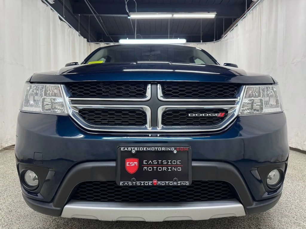 Used 2014 Dodge Journey SXT Sport Utility 4D AWD  SXT