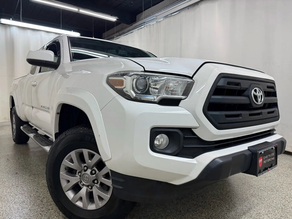 Used 2016 Toyota Tacoma Access Cab TRD Sport Pickup 4D 6 ft