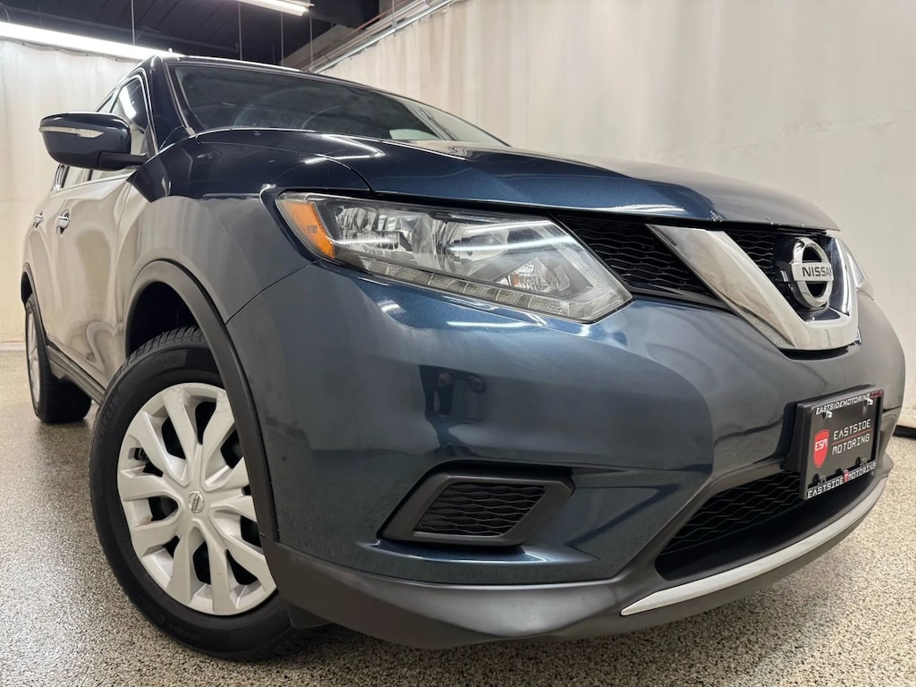 Used 2015 Nissan Rogue S Sport Utility 4D AWD S