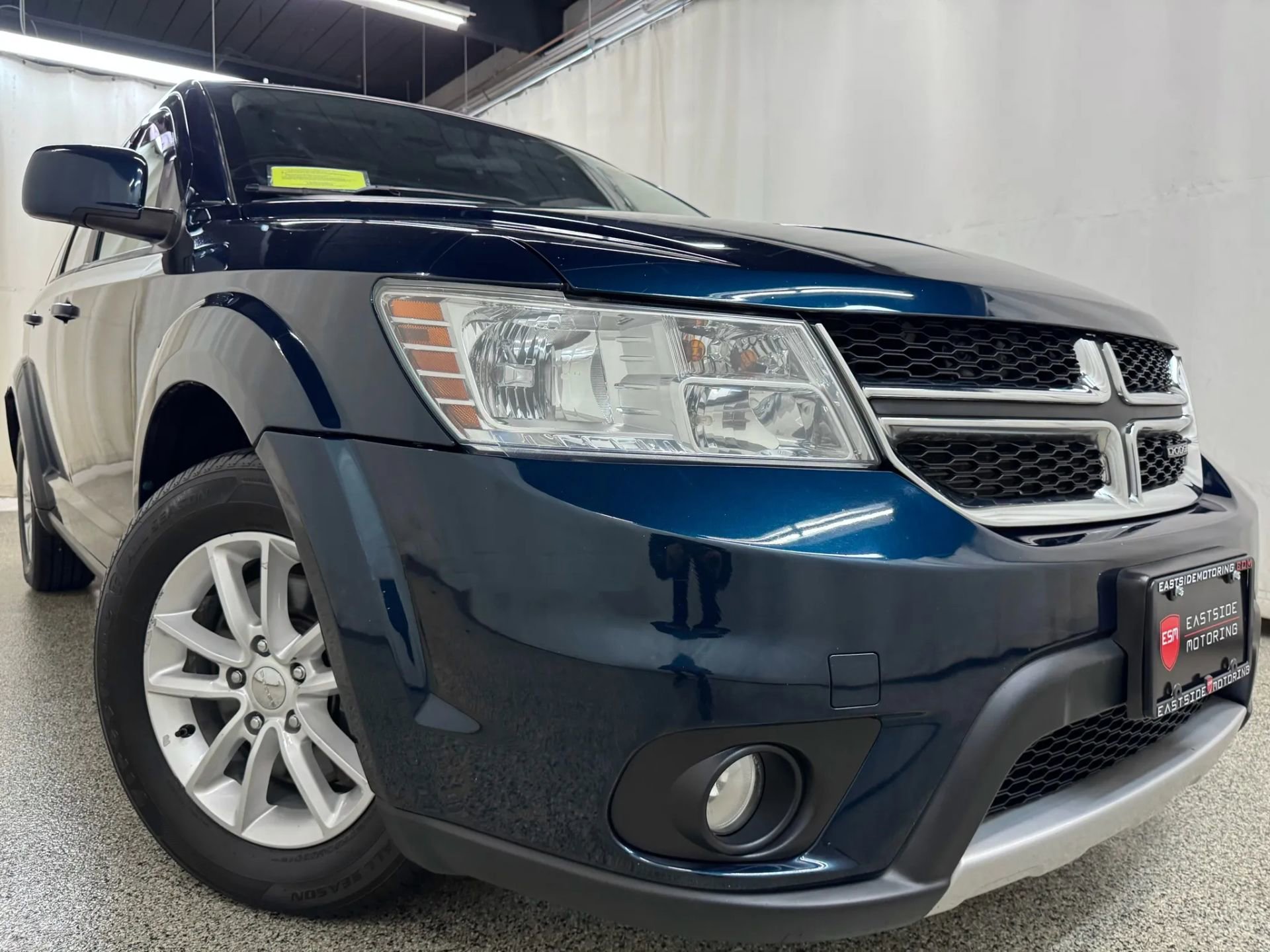 2014 Dodge Journey SXT photo 3