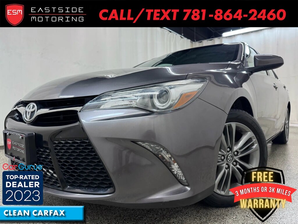 Used 2016 Toyota Camry SE Sedan 4D
