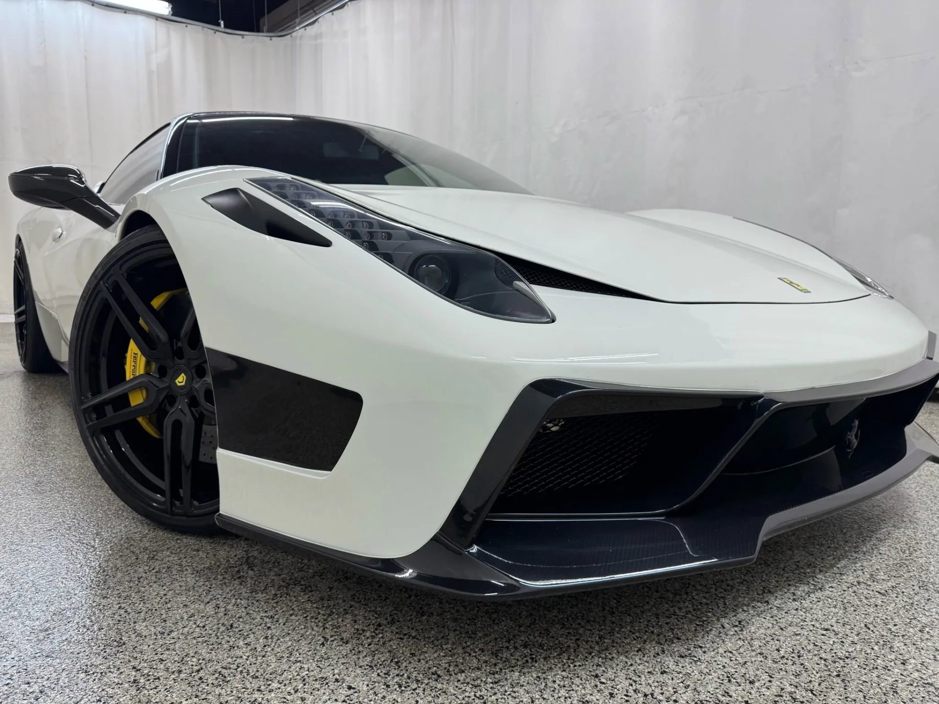 2012 Ferrari 458 Italia photo 3