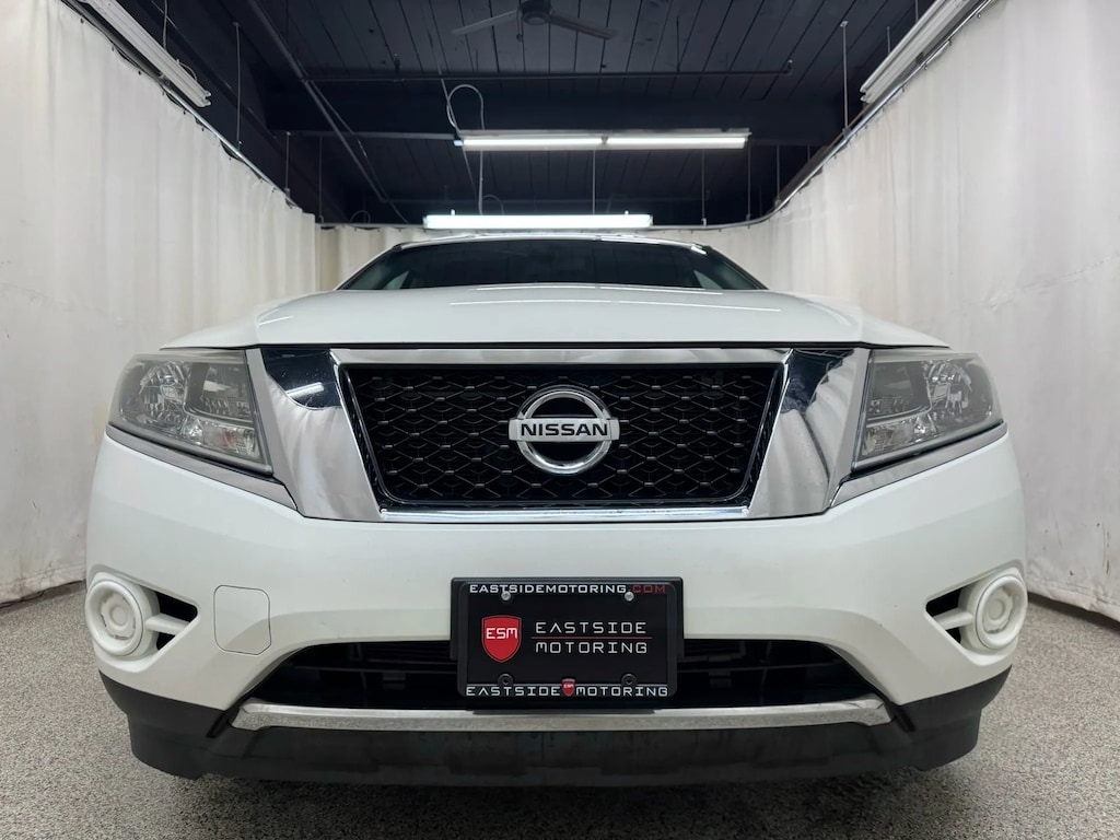 Used 2015 Nissan Pathfinder S Sport Utility 4D 4WD S