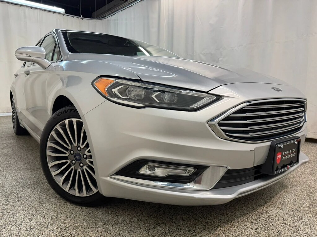 Used 2017 Ford Fusion SE Sedan 4D SE AWD