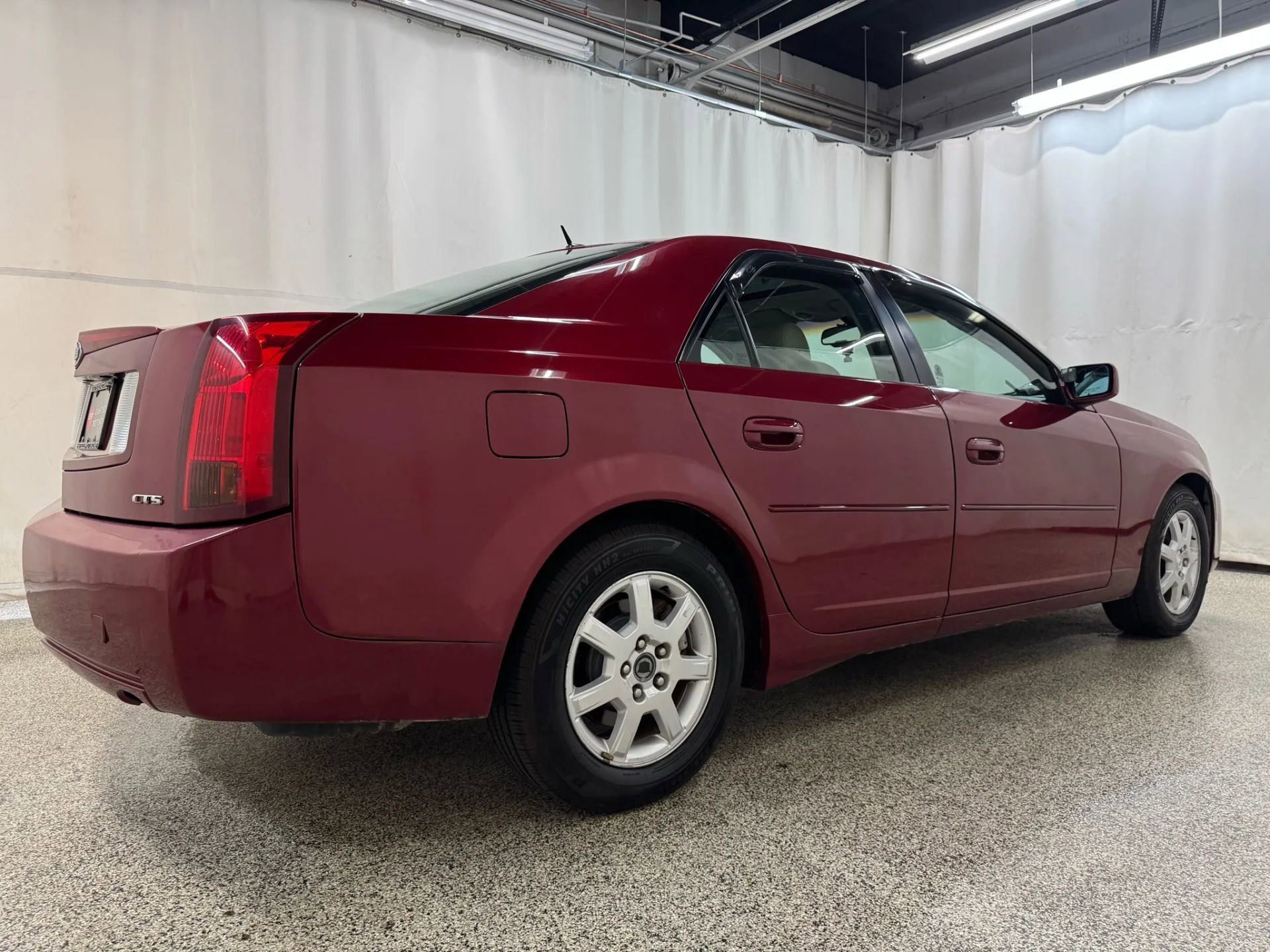 2005 Cadillac CTS photo 4