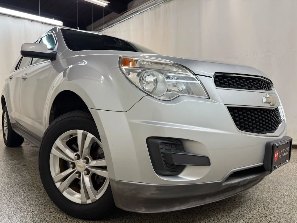Used 2011 Chevrolet Equinox LT Sport Utility 4D AWD  LT w/1LT