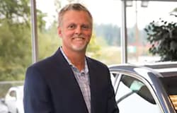 Staff member Jeff Pierce from 03e6807b28c3