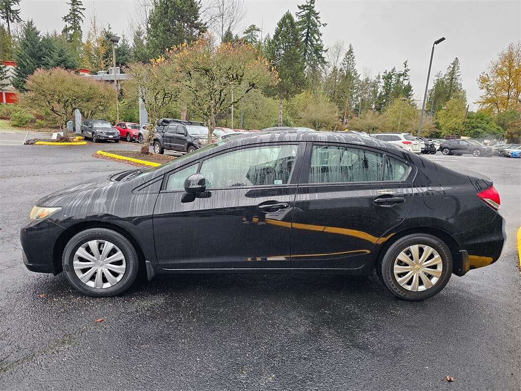 2013 Honda Civic LX photo 2