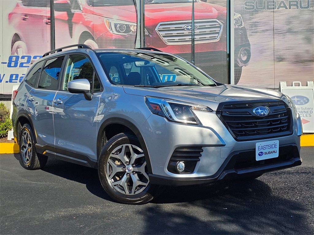 Used 2023 Subaru Forester Premium SUV