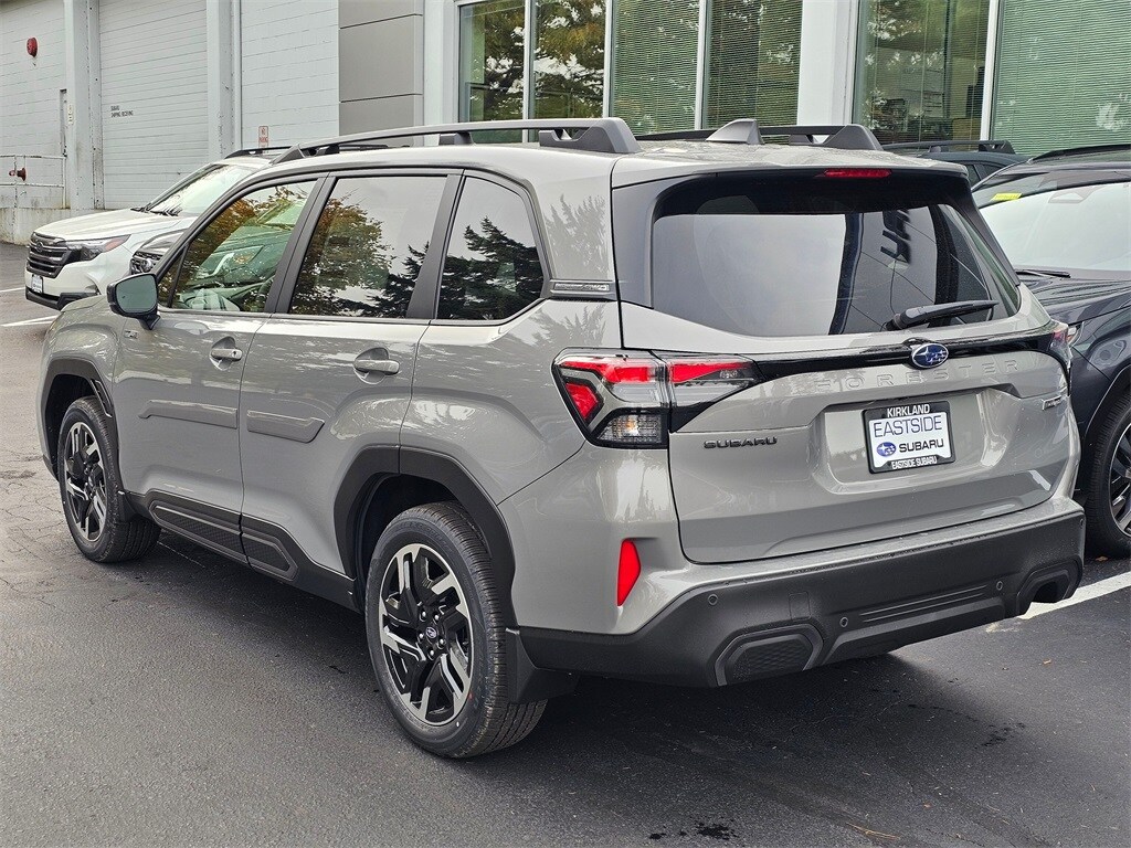 2025 Subaru Forester Limited photo 3