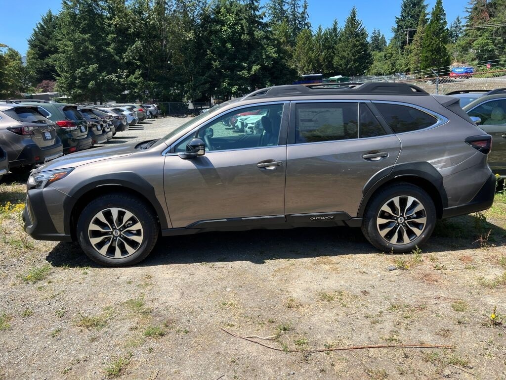 Used 2024 Subaru Outback Limited with VIN 4S4BTGND7R3121118 for sale in Kirkland, WA