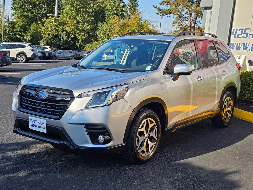 Used 2023 Subaru Forester Premium SUV