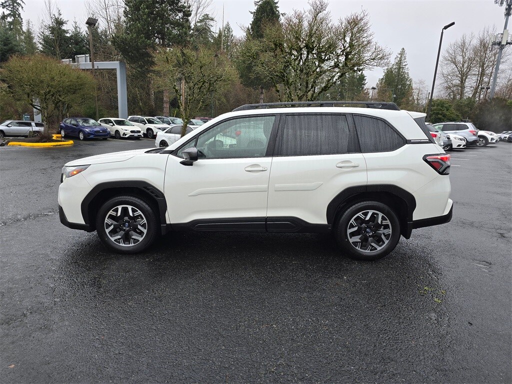 Used 2025 Subaru Forester Premium SUV