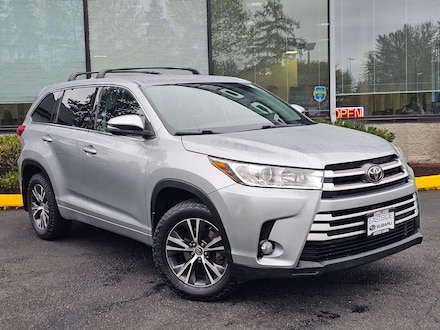 2017 Toyota Highlander LE Plus SUV