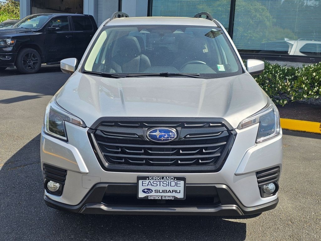 Used 2023 Subaru Forester Premium SUV