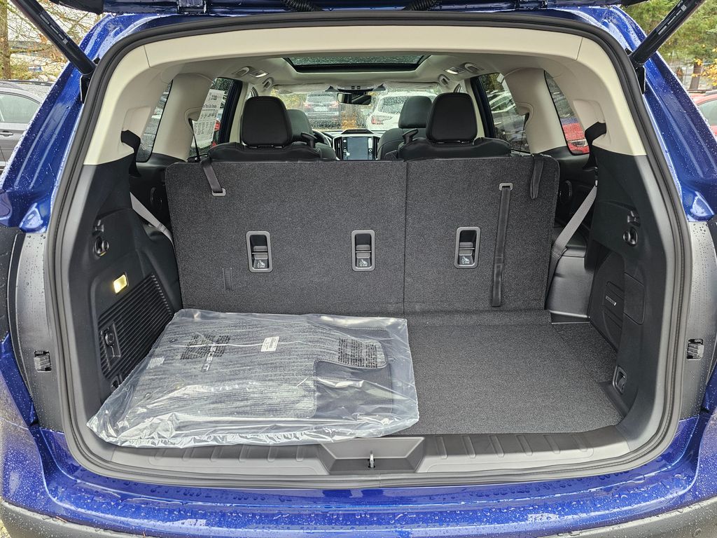 2026 Subaru Ascent Limited - Photo 13