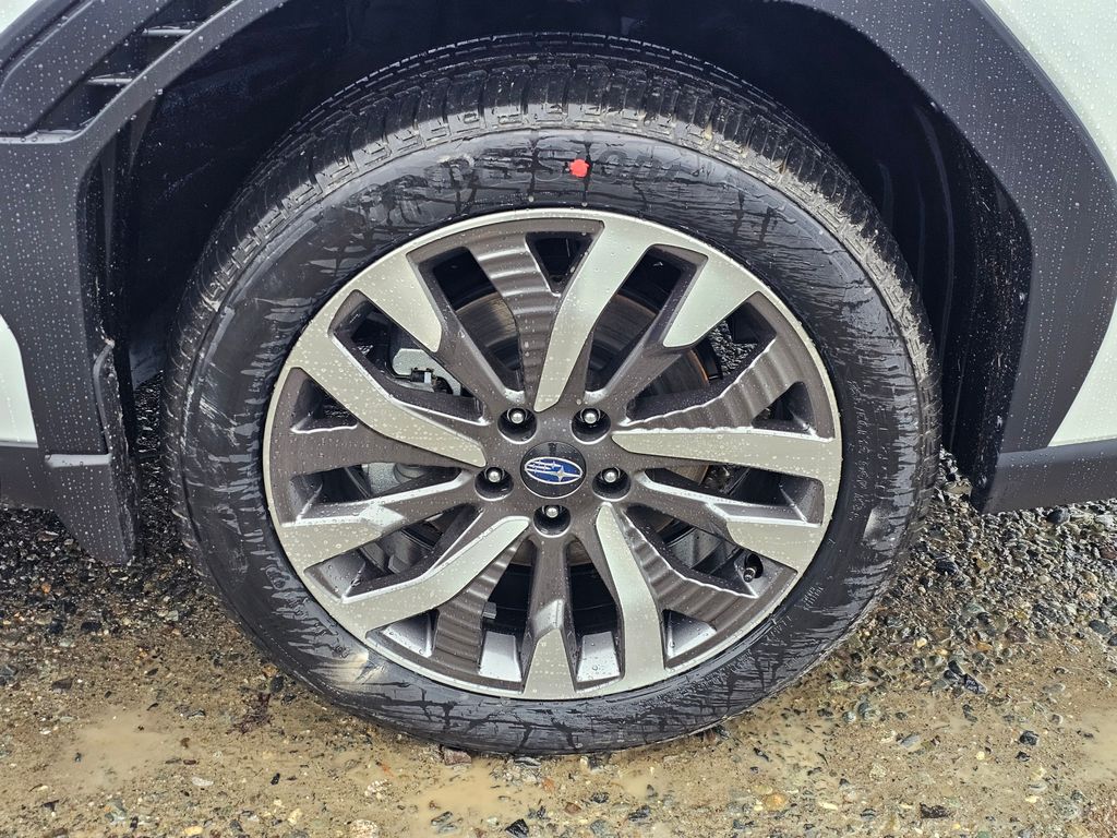 2026 Subaru Forester Touring - Photo 9